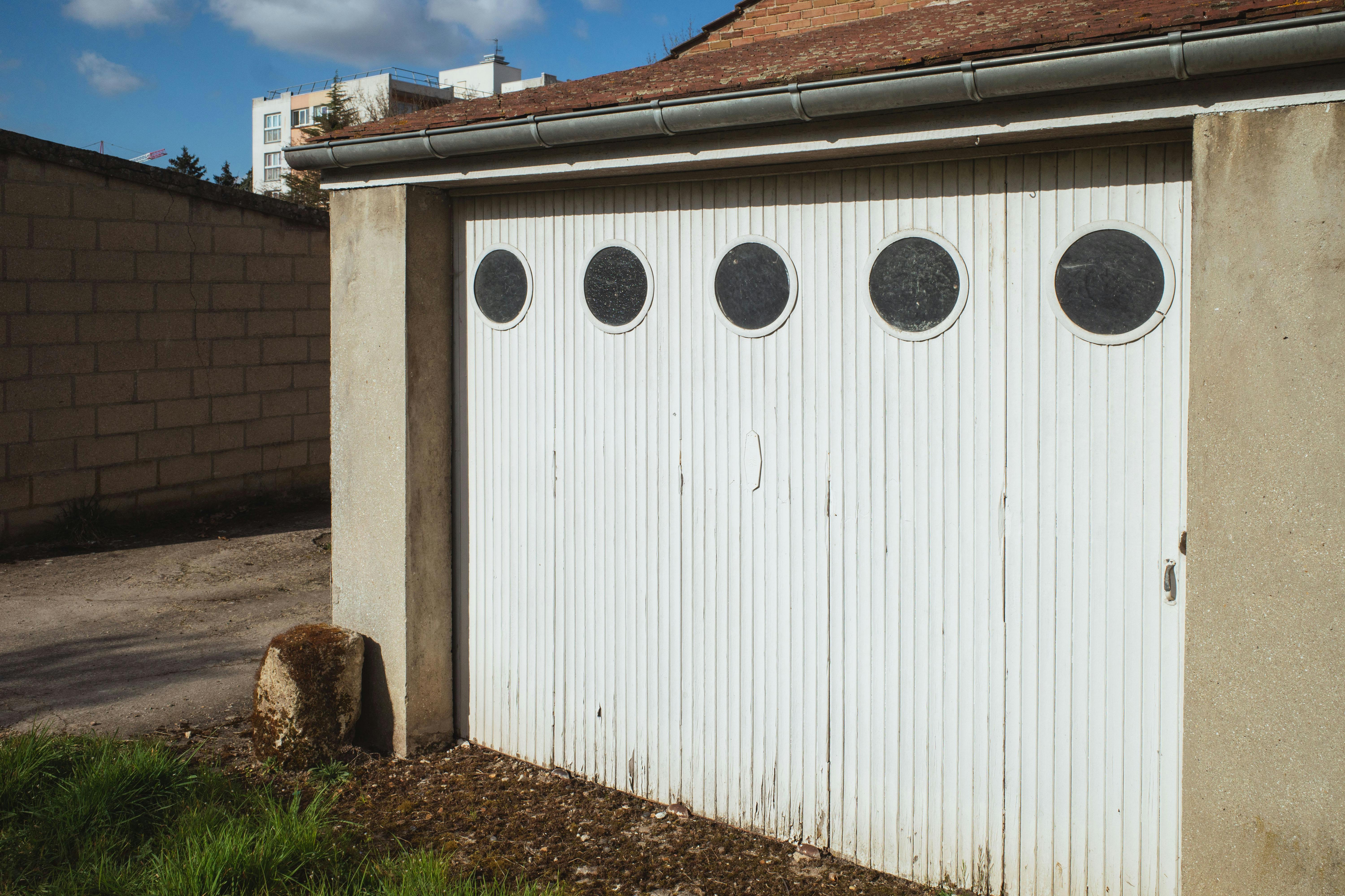 Secure residential garage door with modern features